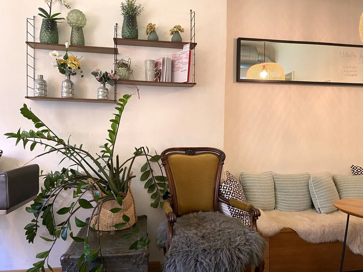 Vintage-Sessel im Röstzimmer